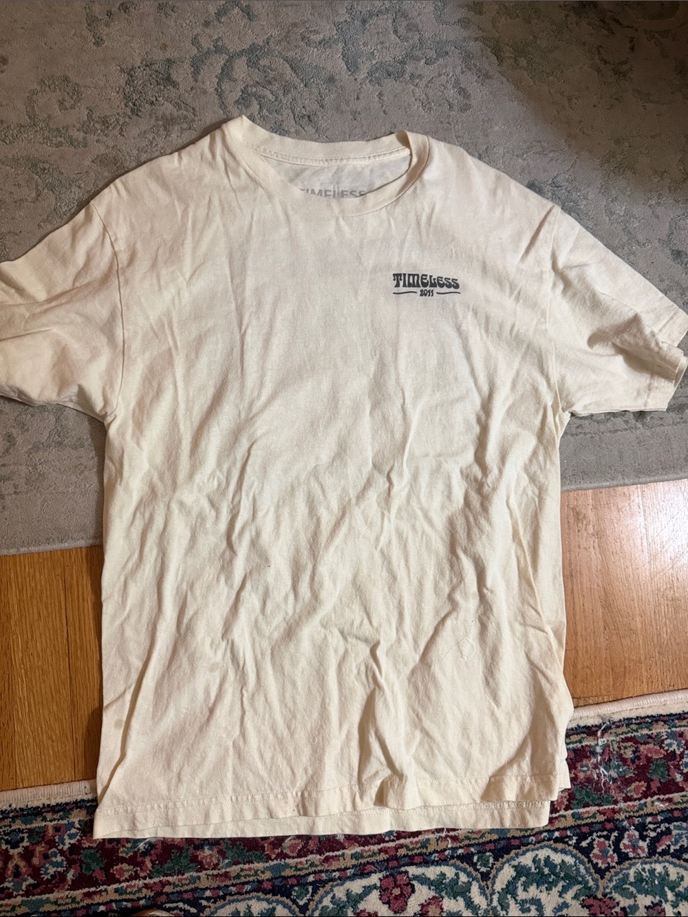 Timeless Graphic Short Sleeve Tee in Cream